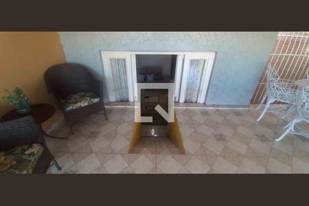 Casa à venda com 3 quartos, 158m² em Jaguaribe, Osasco