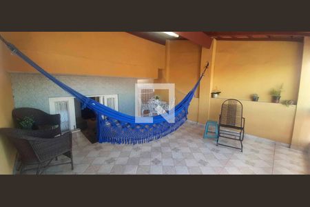 Casa à venda com 3 quartos, 158m² em Jaguaribe, Osasco