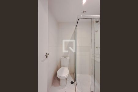 Banheiro de kitnet/studio para alugar com 1 quarto, 22m² em Vila Mariana, São Paulo