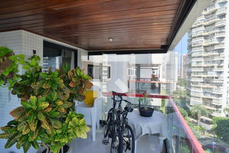 Varanda de apartamento à venda com 3 quartos, 97m² em Barra da Tijuca, Rio de Janeiro