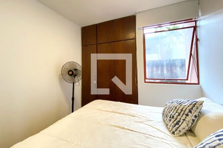 Quarto 1 de apartamento para alugar com 2 quartos, 74m² em Nova Floresta, Belo Horizonte