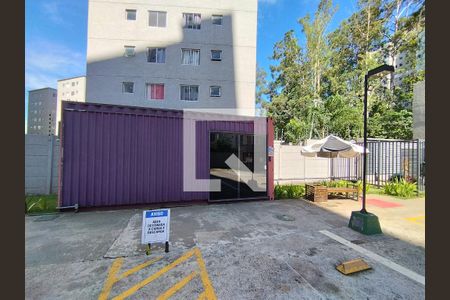 Mercado  de apartamento à venda com 2 quartos, 42m² em Parque Bristol, São Paulo