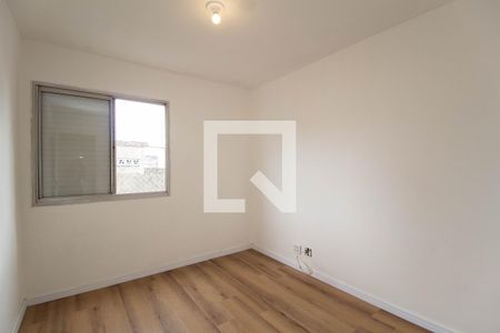 Quarto 1 de apartamento para alugar com 3 quartos, 74m² em Piqueri, São Paulo