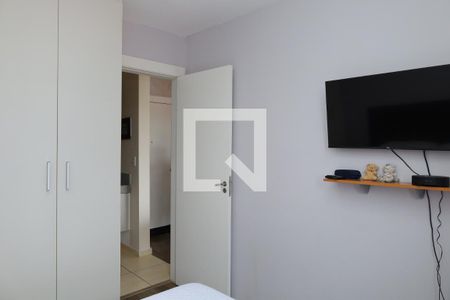 Quarto 1 de apartamento à venda com 2 quartos, 40m² em Vila Carmosina, São Paulo