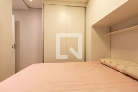 Quarto 1 de apartamento à venda com 2 quartos, 40m² em Penha de França, São Paulo