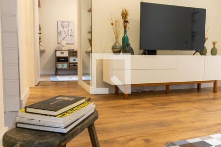 Sala de apartamento à venda com 1 quarto, 49m² em Cambuí, Campinas