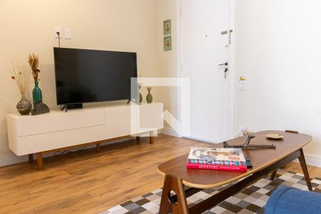 Sala de apartamento à venda com 1 quarto, 49m² em Cambuí, Campinas