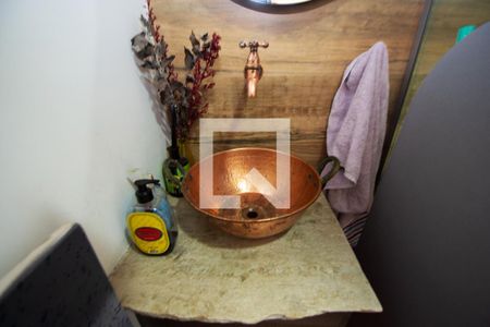 lavabo de apartamento para alugar com 2 quartos, 55m² em Pinheiros, São Paulo