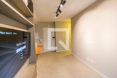 Sala  de apartamento para alugar com 2 quartos, 75m² em Alphaville Industrial, Barueri