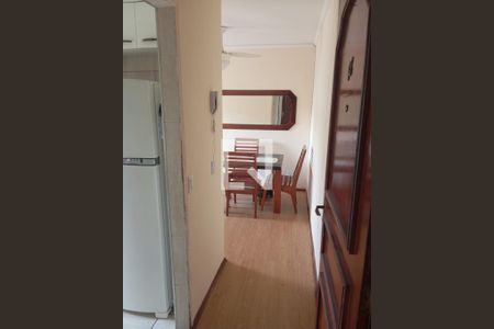 Sala de apartamento à venda com 2 quartos, 49m² em Cidade São Jorge, Santo André