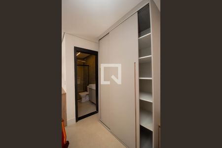 Sala/Quarto de kitnet/studio para alugar com 1 quarto, 28m² em Alto de Pinheiros, São Paulo