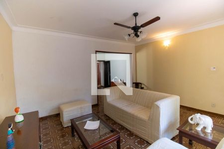 Sala de casa à venda com 3 quartos, 124m² em Fátima, Niterói