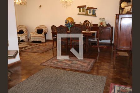 Sala de casa à venda com 3 quartos, 600m² em Vila Bela, São Paulo