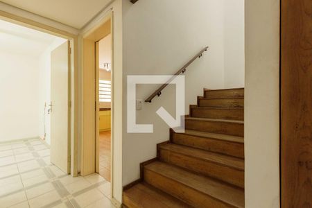 Sala de casa à venda com 5 quartos, 237m² em Rio Branco, Porto Alegre