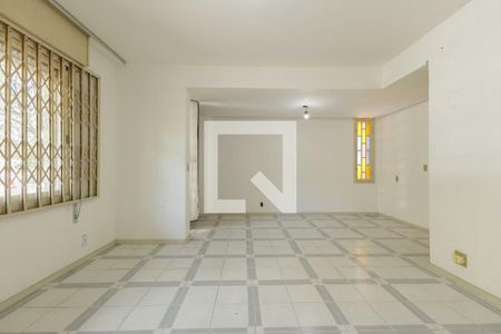 Sala de casa à venda com 5 quartos, 237m² em Rio Branco, Porto Alegre