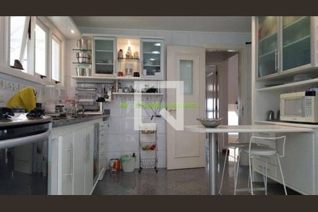 Casa à venda com 4 quartos, 430m² em Brooklin, São Paulo