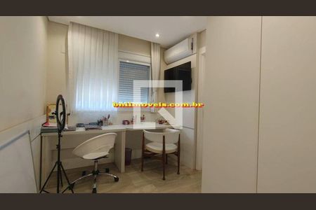 Apartamento à venda com 3 quartos, 136m² em Vila Olímpia, São Paulo