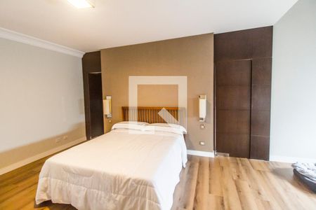 Suíte master de casa para alugar com 2 quartos, 460m² em Alphaville, Santana de Parnaíba