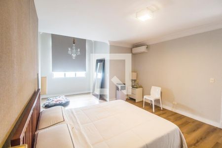 Suíte master de casa para alugar com 2 quartos, 460m² em Alphaville, Santana de Parnaíba