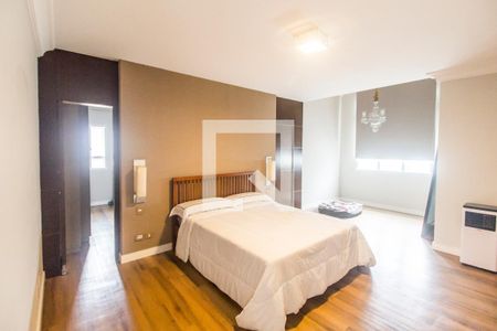 Suíte master de casa para alugar com 2 quartos, 460m² em Alphaville, Santana de Parnaíba