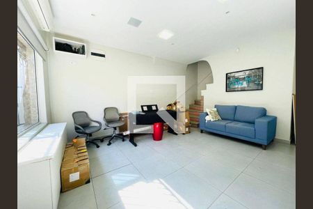 Casa à venda com 4 quartos, 300m² em Brooklin, São Paulo