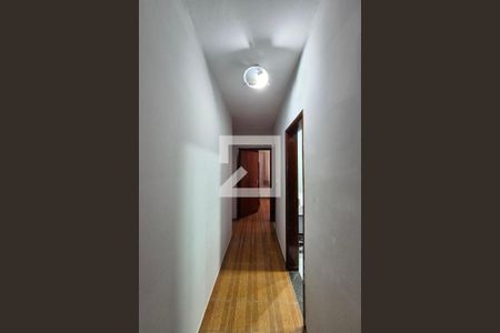 Corredor  de casa para alugar com 4 quartos, 160m² em Parque Jambeiro, Campinas