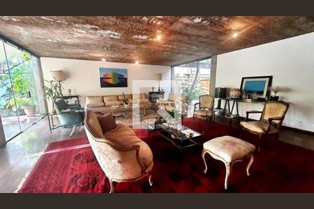 Casa à venda com 2 quartos, 650m² em Jardim Guedala, São Paulo