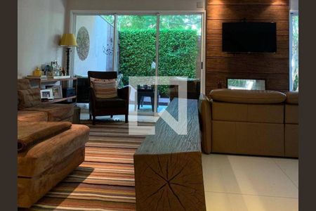 Casa à venda com 4 quartos, 350m² em Jardim Panorama, São Paulo