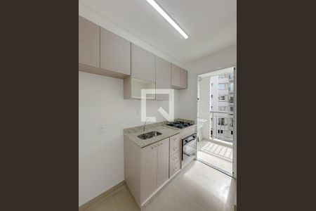 Sala/Cozinha de apartamento para alugar com 2 quartos, 49m² em Boaçava, São Paulo