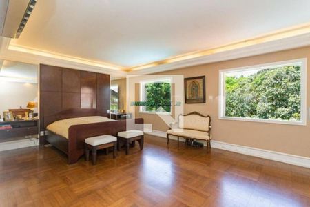 Casa à venda com 5 quartos, 757m² em Paineiras do Morumbi, São Paulo