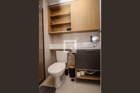 Banheiro da Suite de apartamento à venda com 1 quarto, 28m² em Vila Andrade, São Paulo