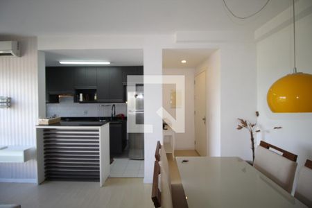 Sala de apartamento para alugar com 3 quartos, 67m² em Jardim Itu, Porto Alegre