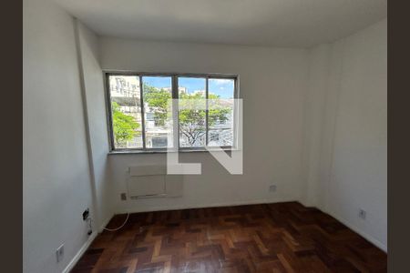 Quarto 1 de apartamento para alugar com 2 quartos, 75m² em Méier, Rio de Janeiro