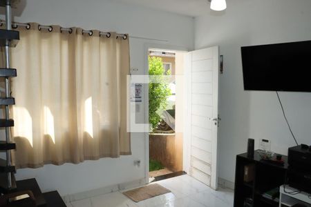 Casa de Condomínio para alugar com 2 quartos, 48m² em Paisagem Casa Grande, Cotia