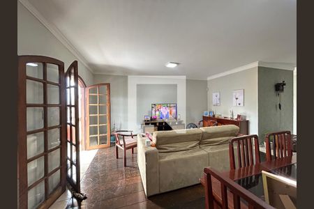 Sala de casa para alugar com 4 quartos, 400m² em Vila dos Remedios, São Paulo