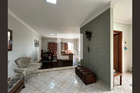 Sala de entrada  de casa para alugar com 4 quartos, 400m² em Vila dos Remedios, São Paulo