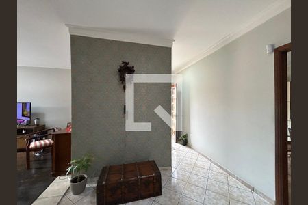 Sala de entrada  de casa para alugar com 4 quartos, 400m² em Vila dos Remedios, São Paulo