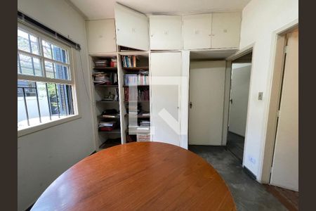 Quarto 1 de casa à venda com 5 quartos, 160m² em Vila Pirajussara, São Paulo