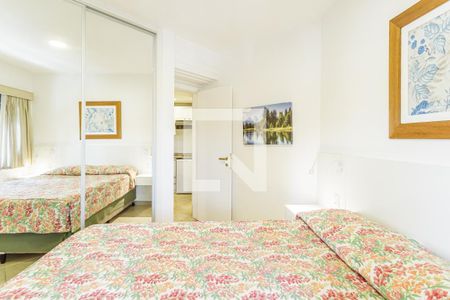 Quarto de apartamento à venda com 1 quarto, 44m² em Jardim Paulistano, São Paulo