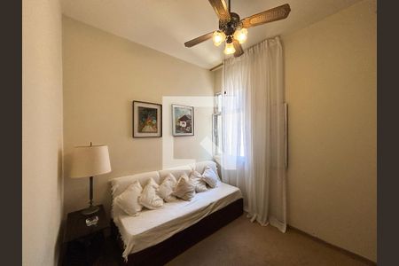 Quarto 1 de apartamento à venda com 2 quartos, 66m² em Copacabana, Rio de Janeiro