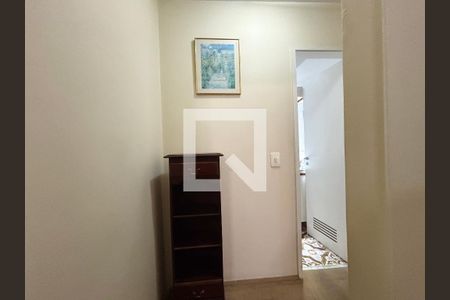 Sala - corredor  de apartamento à venda com 2 quartos, 66m² em Copacabana, Rio de Janeiro