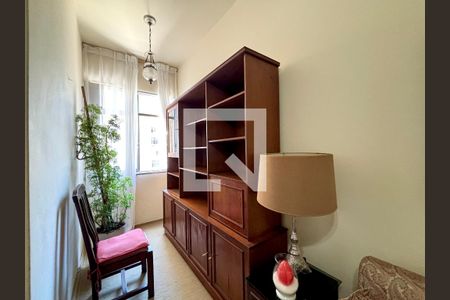 Sala de apartamento à venda com 2 quartos, 66m² em Copacabana, Rio de Janeiro