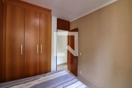 Quarto 1 de apartamento para alugar com 3 quartos, 74m² em Baeta Neves, São Bernardo do Campo
