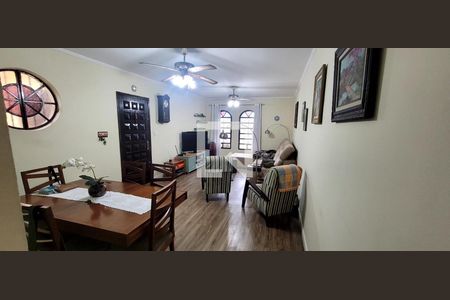 Casa à venda com 4 quartos, 200m² em Vila Pedra Branca, São Paulo