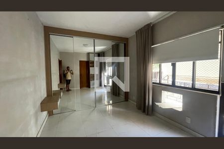 Suite de apartamento para alugar com 3 quartos, 131m² em Ilha do Governador, Rio de Janeiro