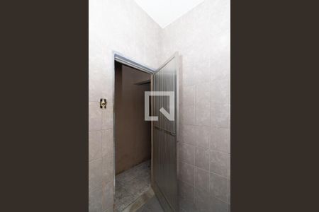 Banheiro de apartamento para alugar com 2 quartos, 58m² em Madureira, Rio de Janeiro