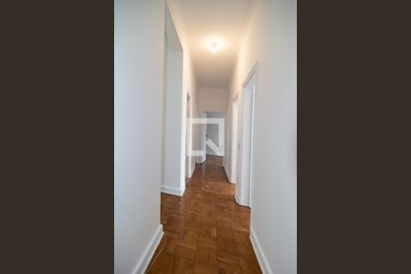 Corredor Quarto de apartamento à venda com 3 quartos, 136m² em Bela Vista, São Paulo