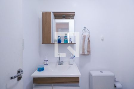 Banheiro de apartamento para alugar com 2 quartos, 45m² em Campestre, São Caetano do Sul