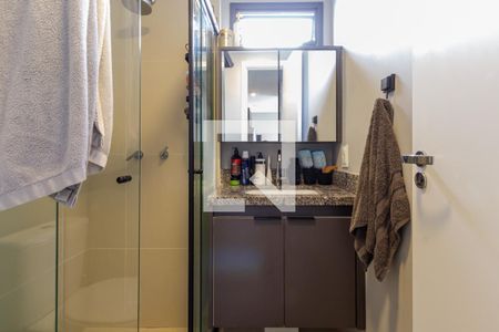 Banheiro de apartamento para alugar com 2 quartos, 39m² em Moema, São Paulo