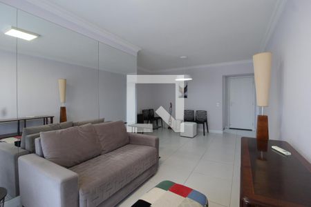 Sala de apartamento para alugar com 3 quartos, 78m² em Vila Olímpia, São Paulo